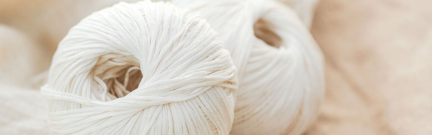Hilos de alta calidad para tejer, crochet y fieltro Hilos Lana Grossa | Linea Pura - Hilados biológicos