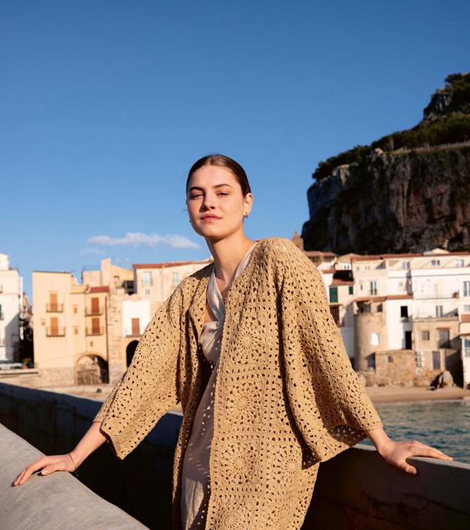 Lana Grossa CARDIGAN IN QUADRATISCHEN MOTIVEN Diversa